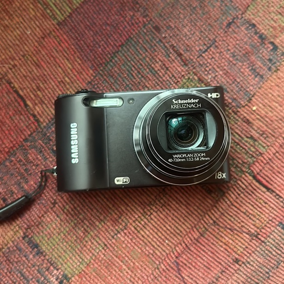 Samsung digital Camera - Picture 2 of 4
